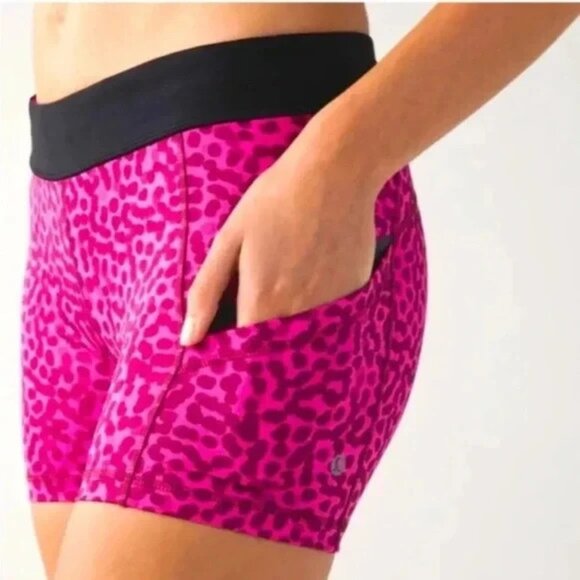 Lululemon What The Sport Short In Black/Pink Cheetah Print Size 4